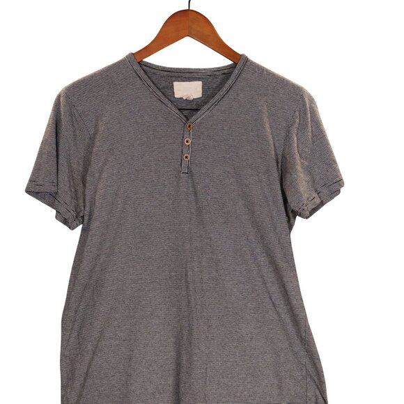 Striped Henley T-Shirt With Wooden Buttons M - Picture 5 of 9